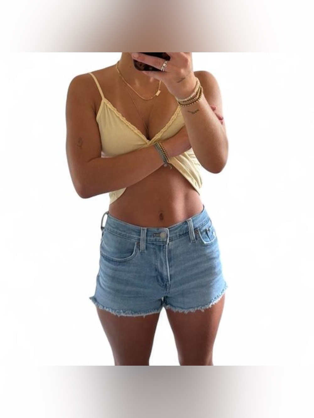 High rise Levi’s denim shorts